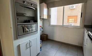 VENTA HERMOSO  DEPARTAMENTO 4 AMBIENTES EN MORÓN
