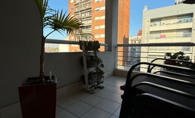 VENTA HERMOSO  DEPARTAMENTO 4 AMBIENTES EN MORÓN