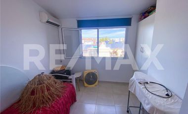 Se alquila casa 4 dormitorios en Terrazas