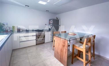 Se alquila casa 4 dormitorios en Terrazas