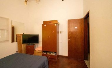 VENTA CASA DE 4 DORMITORIOS Y COCHERA DOBLE