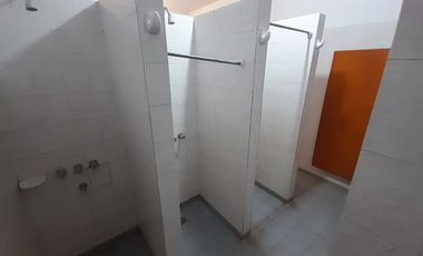VENTA DE COMPLEJO - IDEAL PARA EMPRENDIMIENTO