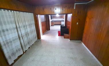 VENTA DE COMPLEJO - IDEAL PARA EMPRENDIMIENTO