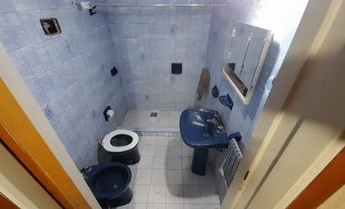VENTA DE COMPLEJO - IDEAL PARA EMPRENDIMIENTO