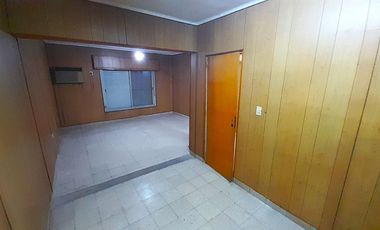VENTA DE COMPLEJO - IDEAL PARA EMPRENDIMIENTO