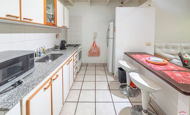2 AMBIENTES EN DUPLEX CONDOMINIO EN PILAR AMOBLADO