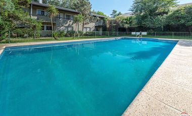 2 AMBIENTES EN DUPLEX CONDOMINIO EN PILAR AMOBLADO