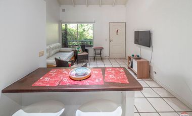 2 AMBIENTES EN DUPLEX CONDOMINIO EN PILAR AMOBLADO