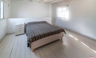 2 AMBIENTES EN DUPLEX CONDOMINIO EN PILAR AMOBLADO