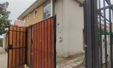 Casa en Venta en Luis Vera Berrios 1033