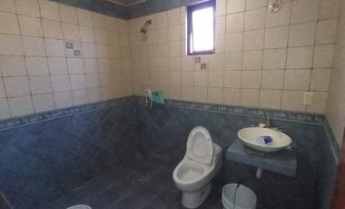 VENTA DE HERMOSA CASA CONSTRUIDA DE PURO SILLAR, A SOLO 7 MINUTOS EN AUTO DEL CENTRO