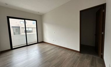 CASA EN VENTA EN LAS ESMERALDAS LOS CRISTALES CARRETERA NACIONAL