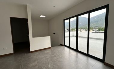 CASA EN VENTA EN LAS ESMERALDAS LOS CRISTALES CARRETERA NACIONAL