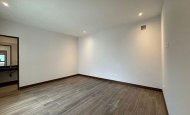 CASA EN VENTA EN LAS ESMERALDAS LOS CRISTALES CARRETERA NACIONAL