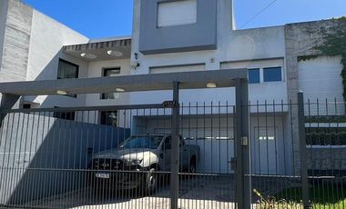 Casa - Los Troncos