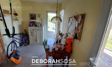 Casa en  Alquiler- El Canton- Zona Norte-a la laguna-6 ambientes