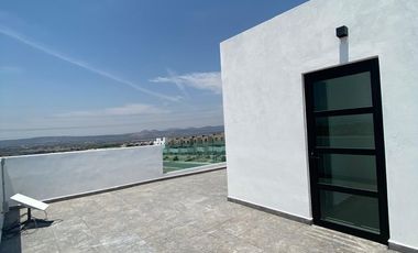 Casa en venta con recámara en planta baja en Ciudad Meseta