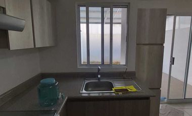 CASA EN VENTA EN TRES CANTOS RESIDENCIAL PUEBLA
