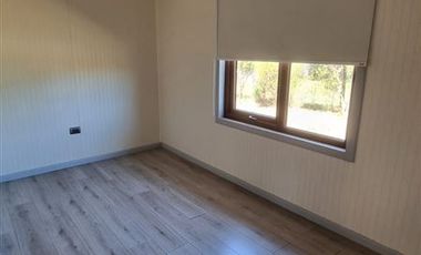Casa en Arriendo en PARQUE IVIAN LOS ARRAYANES