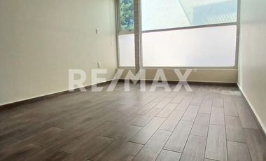 Casa en renta en condominio - (3)