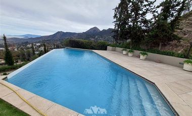 Departamento en Arriendo en Subida Sta Teresita