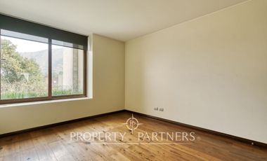 Excelente departamento con vista despejada