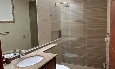 Vendo hermosa casa en Urbanización La Viña