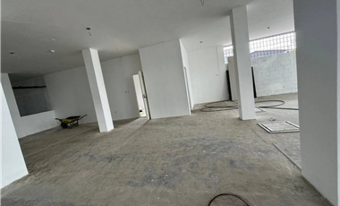 Alquiler de Local Comercial de Estreno – 2.100 m² – Guayaquil