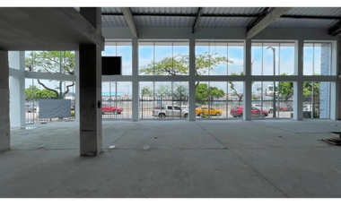 Alquiler de Local Comercial de Estreno – 2.100 m² – Guayaquil
