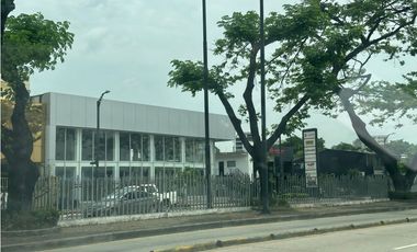 Alquiler de Local Comercial de Estreno – 2.100 m² – Guayaquil