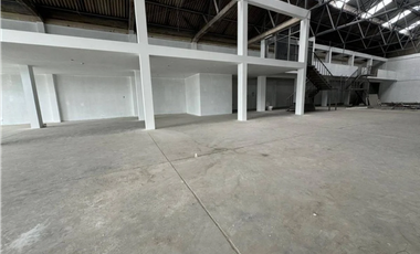 Alquiler de Local Comercial de Estreno – 2.100 m² – Guayaquil