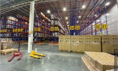 *VA A DAULE BODEGA  8490 m² ideal centro de distribución y logística