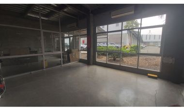 Guayaquil en Via Daule Alquilo bodega 4850 m2