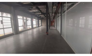 Guayaquil en Via Daule Alquilo bodega 4850 m2