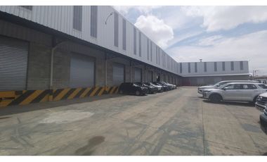 Guayaquil en Via Daule Alquilo bodega 4850 m2