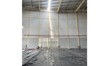 Guayaquil, Via Daule se alquila bodega de 4903 m2