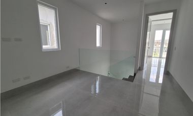 Km 9 Via Samborondón Urb. Aires de Batan se vende casa a estrenar
