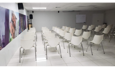 Avenidas de las Américas Local comercial en alquiler 649m²