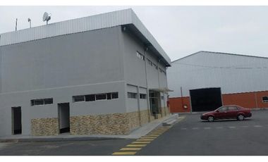 VA A LA COSTA Y PERIMETRAL alquilo bodega 2944 m²
