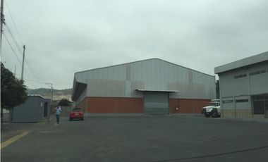 VA A LA COSTA Y PERIMETRAL alquilo bodega 2944 m²