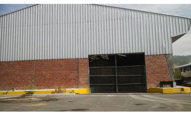 VA A LA COSTA Y PERIMETRAL alquilo bodega 2944 m²