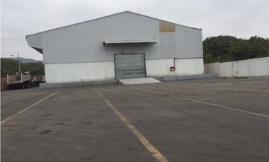 VA A LA COSTA Y PERIMETRAL alquilo bodega 2944 m²