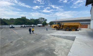 VA A LA COSTA Y PERIMETRAL alquilo bodega 2410 m²