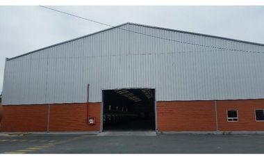 VA A LA COSTA Y PERIMETRAL alquilo bodega 2410 m²