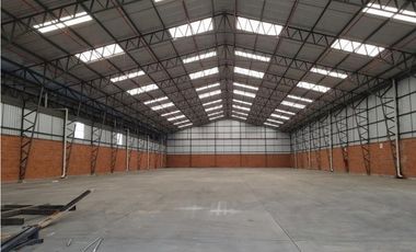 VA A LA COSTA Y PERIMETRAL alquilo bodega 2410 m²
