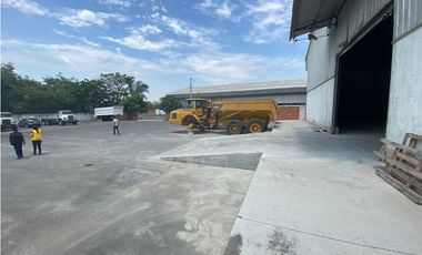 VA A LA COSTA Y PERIMETRAL alquilo bodega 2410 m²