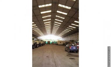 Alquilo bodega 4100 m2 en Vía a la Costa