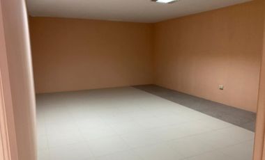 AV. CARLOS JULIO AROSEMENA Se alquila local comercial 1000 m2