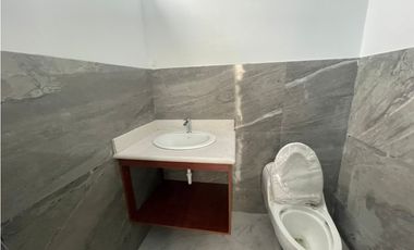 Vía Daule se alquila bodegas 8731 m² ideal para farmaceuticas