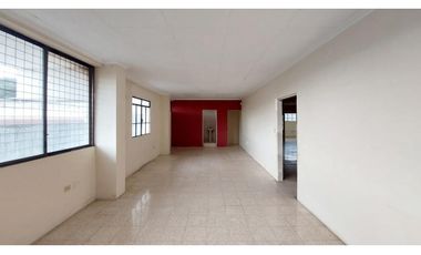 Via Daule se alquila bodega de 4000 m2